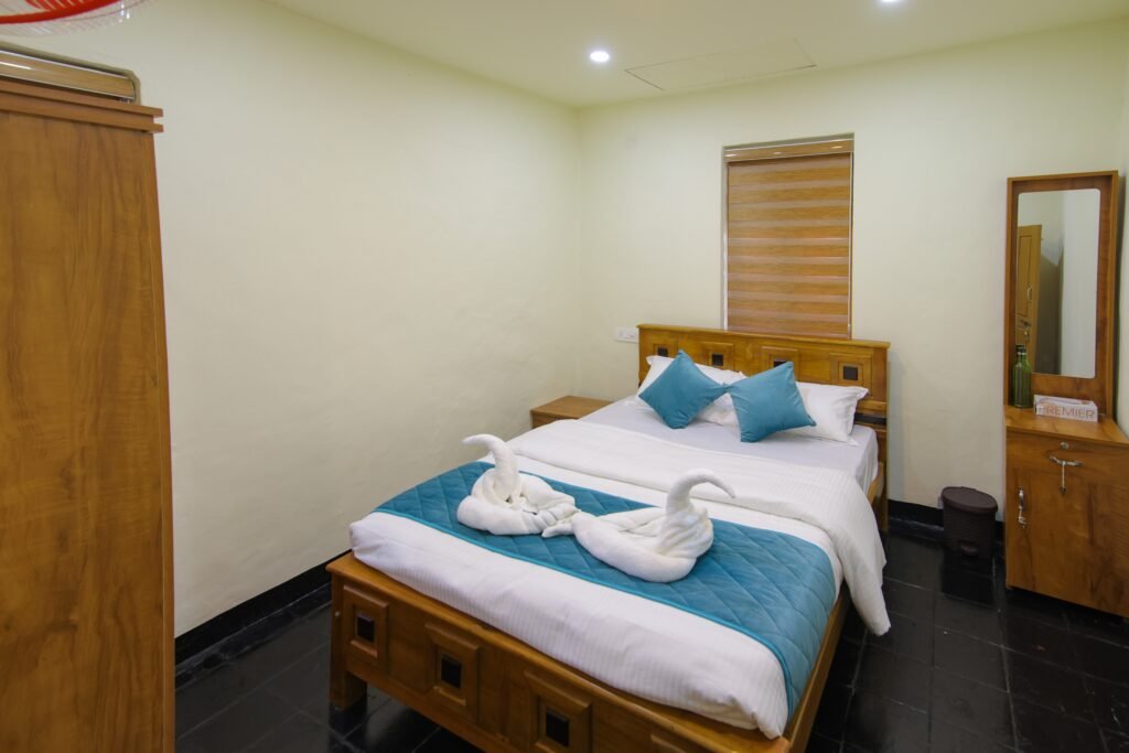 Family Homestay Wayanad -Budget Homestay Wayanad-Homestay wayanad Waterfall-Best Homestay -Economy Stay Wayanad-Nature Resort-Explore Wayanad